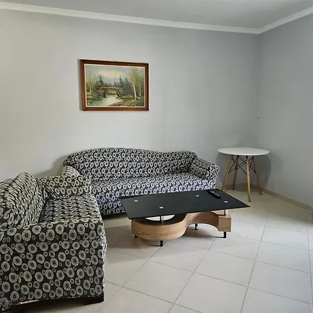 Superior Apartment *